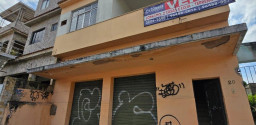 TERRENO DE 360 M2 COM 2 SOBRADOS, 2 CASAS E LOJA