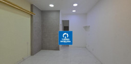 Icaraí - Loja com banheiro na galeria Center IV.