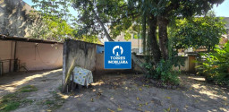Casa com 2 quartos e vaga de garagem na Travessa Juranil.