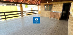 Casa 2 quartos com garagem - Centro
