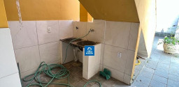 Casa 2 quartos com garagem - Centro