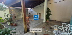 2 casas no Paraíso em frente ao colégio Aragão Santos 