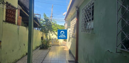 Casa à venda com garagem no bairro Mutondo, São Gonçalo/RJ