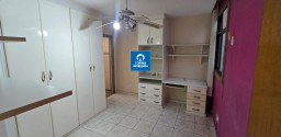 Apartamento de 3 quartos com garagem na Rua Francisco Portela 