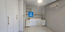 Apartamento de 3 quartos com garagem na Rua Francisco Portela 