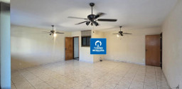 Apartamento de 3 quartos com garagem na Rua Francisco Portela 