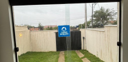 CASAS A VENDA COM 2 QUARTOS E GARAGEM - ITABORAÍ