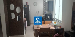 2 QUARTOS COM MOBÍLIAS E GARAGEM NO BOAÇU