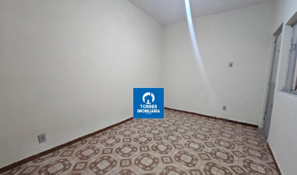 Camarão - Casa de 1 quarto na Rua Gonçalo Gonçalves.
