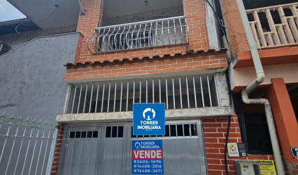 Casa em condomínio 2 quartos São Gonçalo / RJ