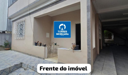 Casa 2 quartos com terraço próximo ao Estaleiro São Miguel Gradim