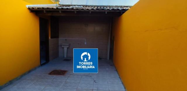 Casa Duplex em condomínio, com vaga de garagem - Colubandê - Foto 0