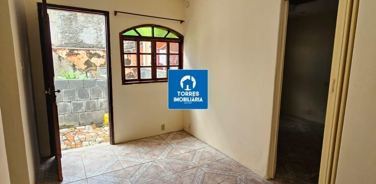 CASA DE VILA RESIDENCIAL 1 QUARTO - PORTO NOVO