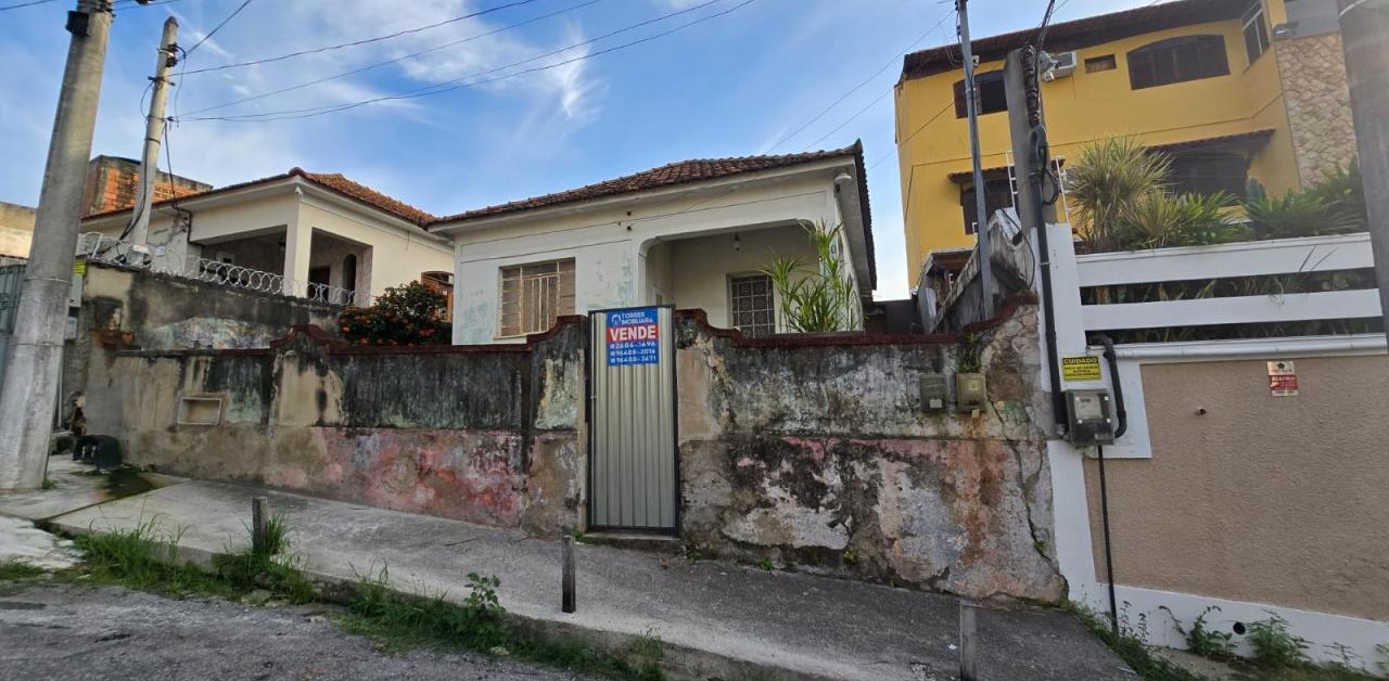 Casa com 3 quartos e quintal no Porto Novo  Casa com 3 quartos e quintal no Porto Novo